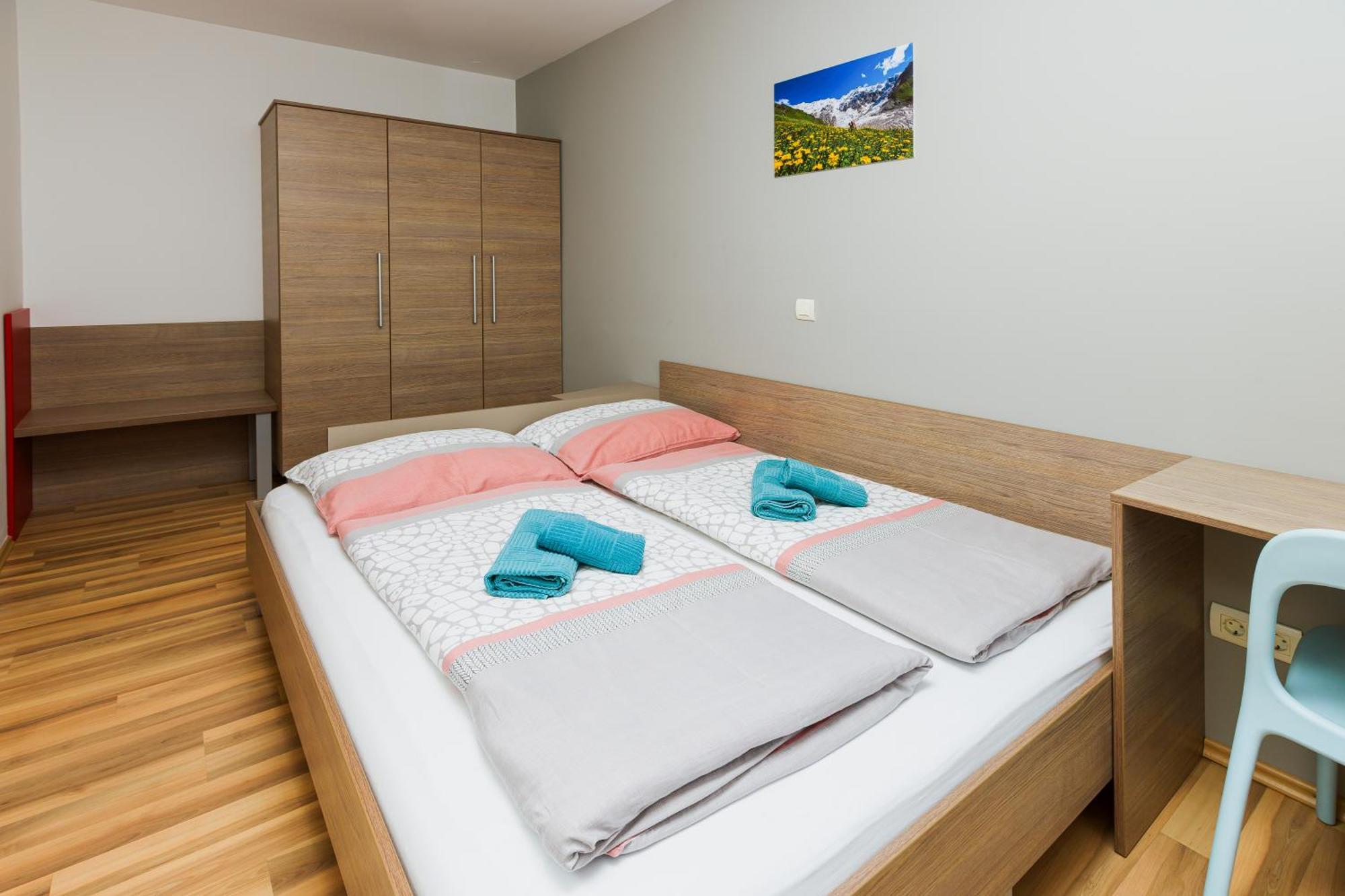 Modern Apartment Bled Esterno foto