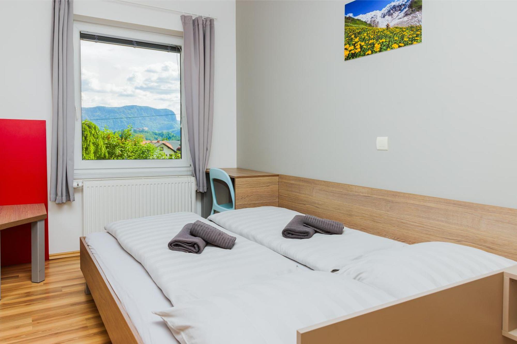 Modern Apartment Bled Esterno foto